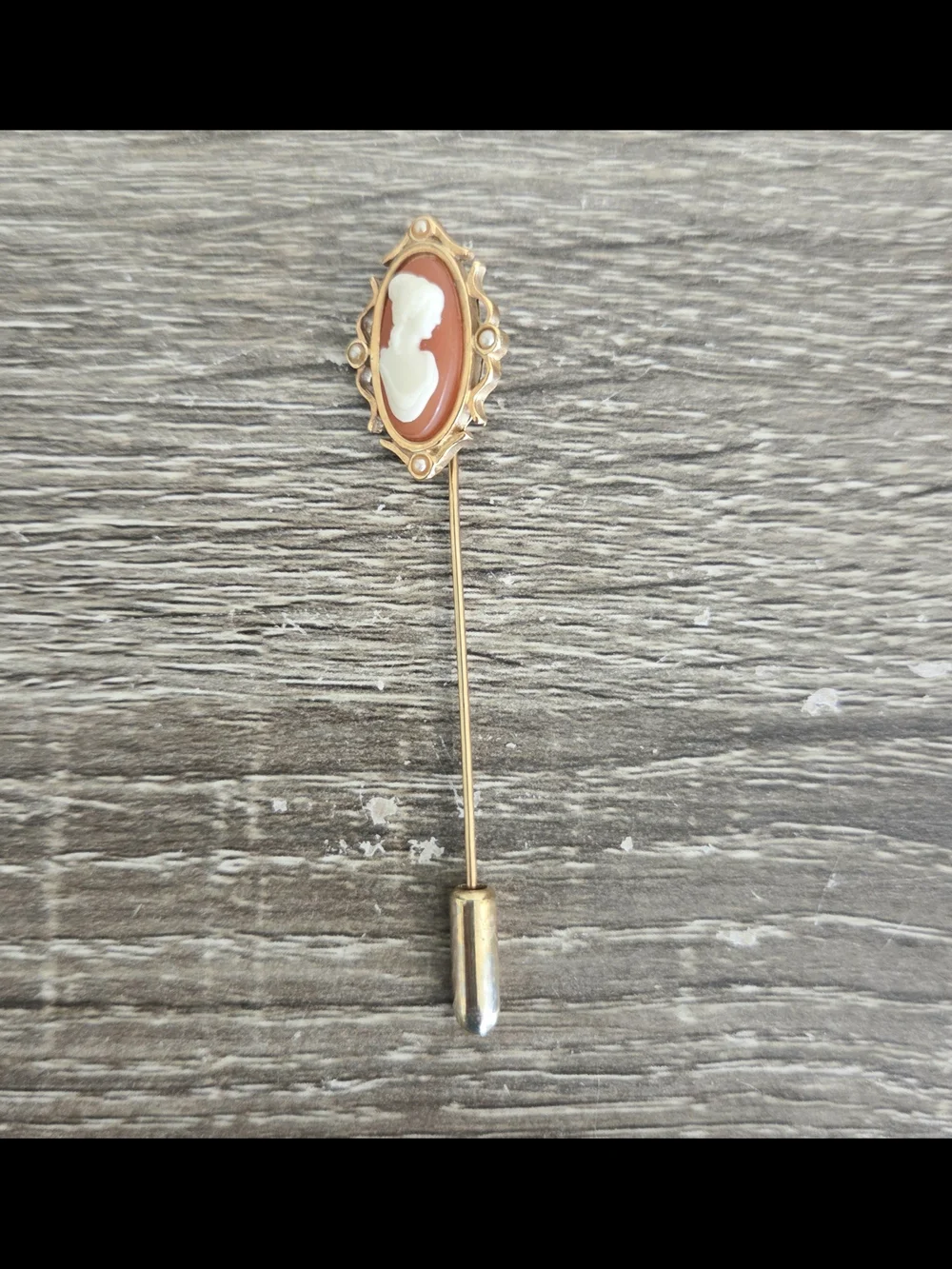 Vintage 1978 Avon Cameo Stickpin Stick Hat Pin Tiny Faux Pearl Accents.